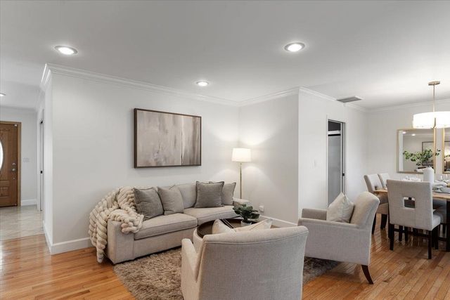 951 Wallace Drive, San Jose, CA 95120