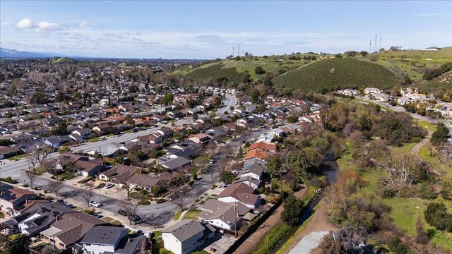 951 Wallace Drive, San Jose, CA 95120