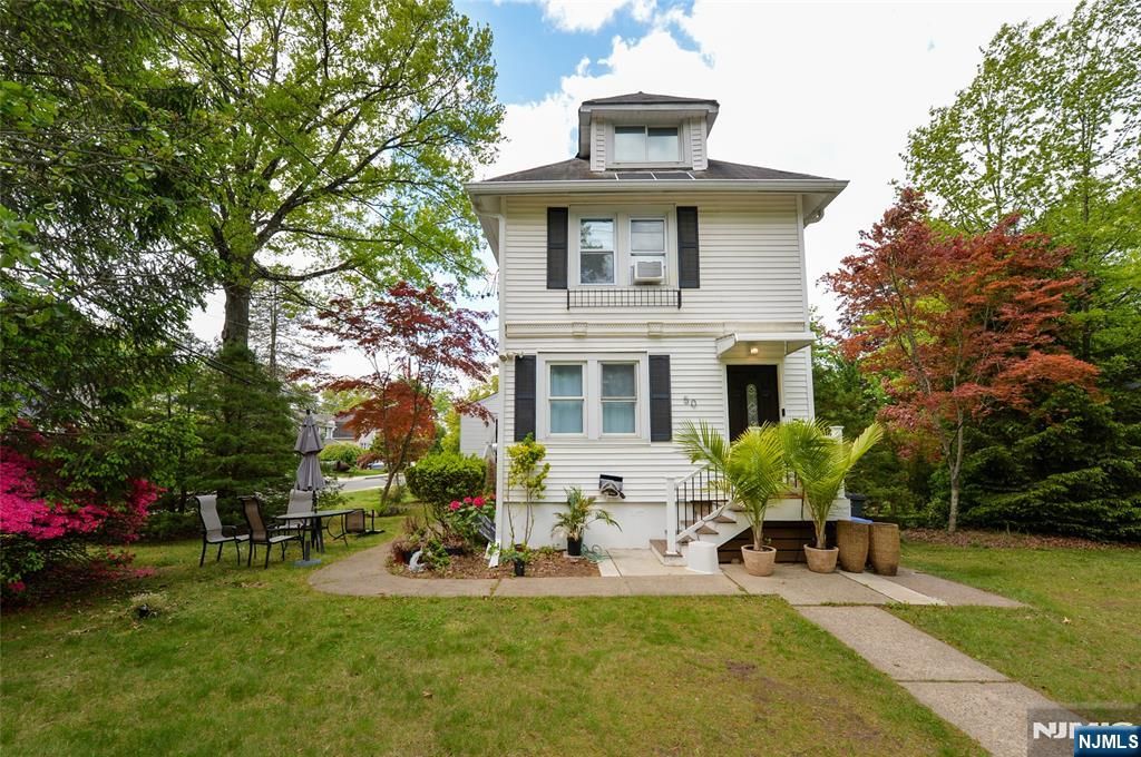50 Dean Street, Glen Rock, NJ 07452