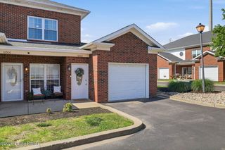 10302 Dorsey Village Dr, Louisville, KY 40223