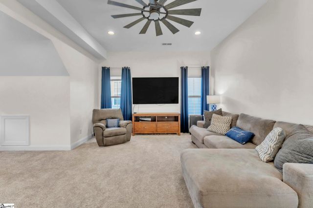 4 Woodland Chase Court, Simpsonville, SC 29681