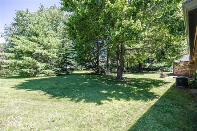 1214 Ironwood Drive W, Carmel, IN 46033