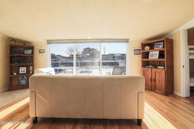 115 Mary Alice Road, Beach Haven West, NJ 08050