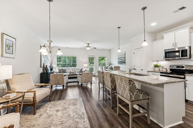 7111 Gracious Dr, Franklin, TN 37064