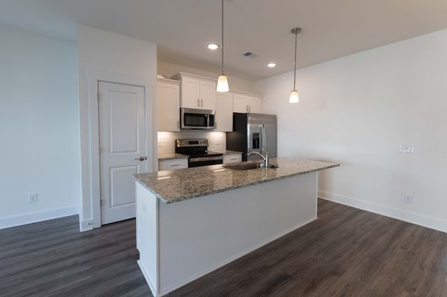 7111 Gracious Dr, Franklin, TN 37064