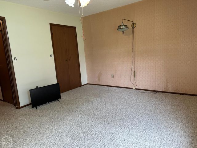 1121 Meadowbrook Drive, Mountain Home, AR 72653