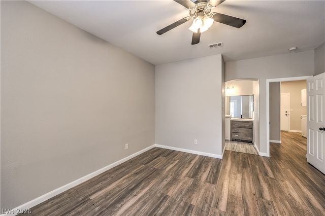 7842 Firefalls Drive, Las Vegas, NV 89147