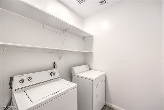 7842 Firefalls Drive, Las Vegas, NV 89147