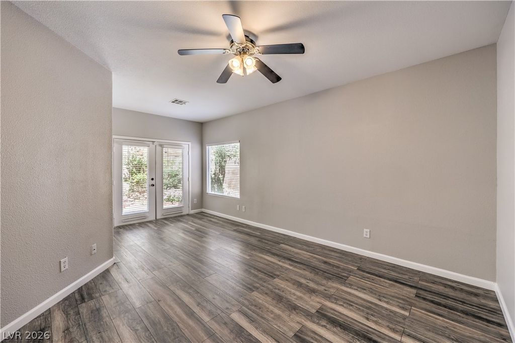 Image 12 of property listing at 7842 Firefalls Drive, Las Vegas, NV 89147