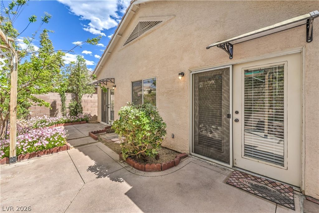 Image 26 of property listing at 7842 Firefalls Drive, Las Vegas, NV 89147