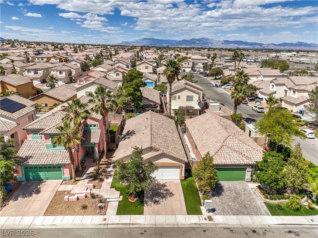 Image 30 of property listing at 7842 Firefalls Drive, Las Vegas, NV 89147