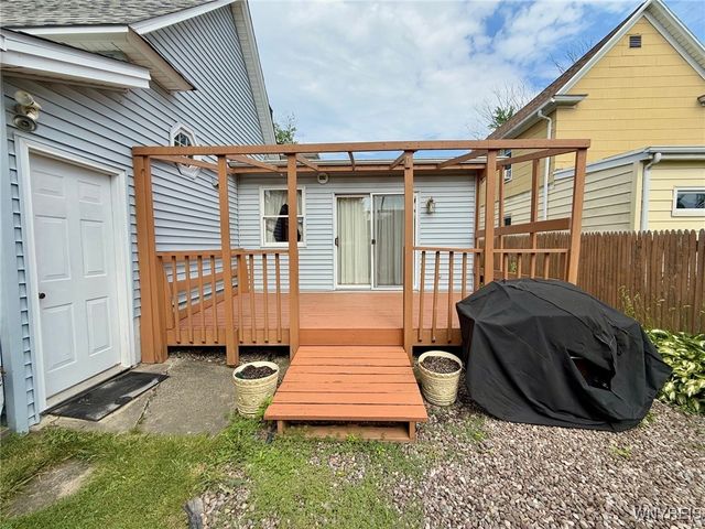 2821 Walnut Avenue, Niagara Falls, NY 14301
