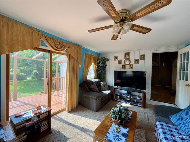 2821 Walnut Avenue, Niagara Falls, NY 14301