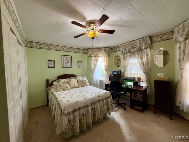 2821 Walnut Avenue, Niagara Falls, NY 14301