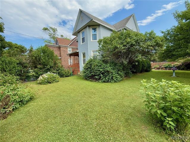 2821 Walnut Avenue, Niagara Falls, NY 14301