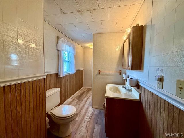 2821 Walnut Avenue, Niagara Falls, NY 14301