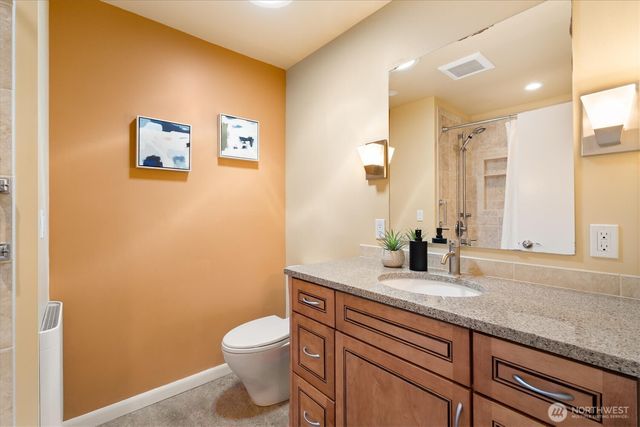 745 N 97th Street, Seattle, WA 98103