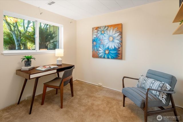 745 N 97th Street, Seattle, WA 98103