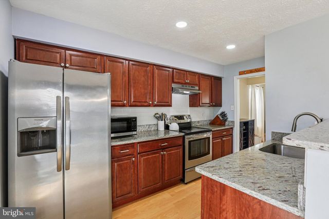 5720 CEDAR LN, Columbia, MD 21044