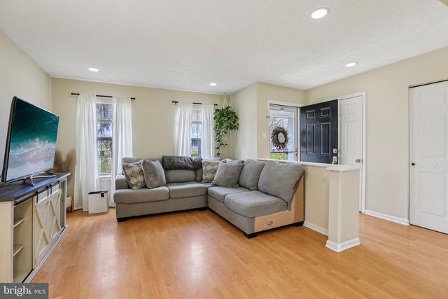 5720 CEDAR LN, Columbia, MD 21044