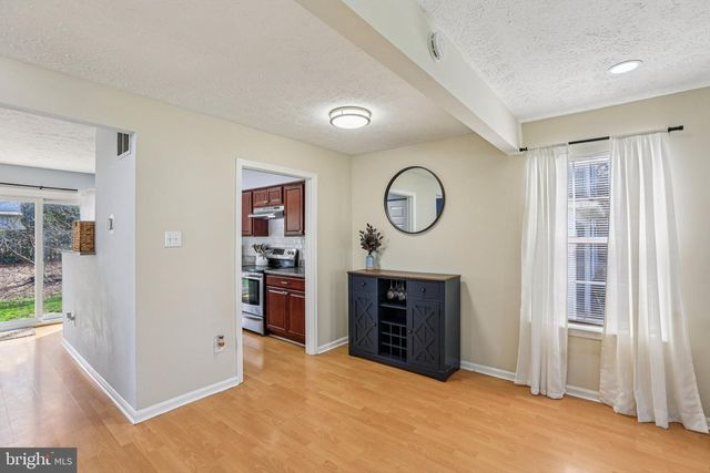 5720 CEDAR LN, Columbia, MD 21044