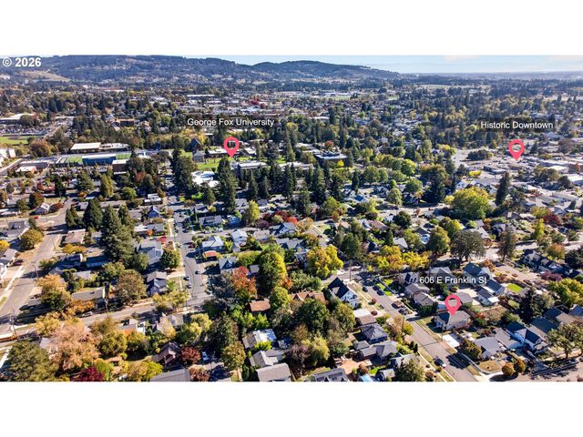 606 E FRANKLIN St, Newberg, OR 97132