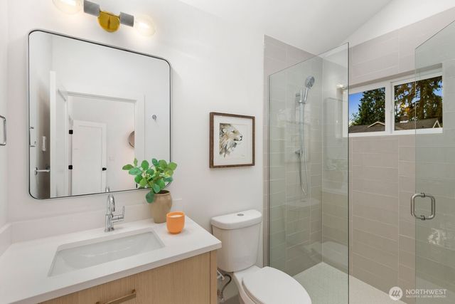 3936 B S Angeline Street, Seattle, WA 98118