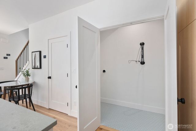 3936 B S Angeline Street, Seattle, WA 98118