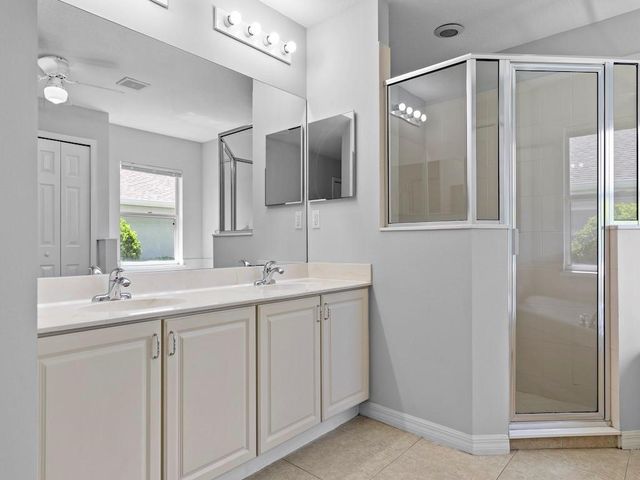 483 S Key Lime Square SW, Vero Beach, FL 32968