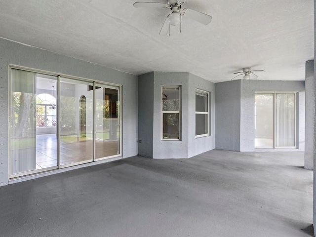 483 S Key Lime Square SW, Vero Beach, FL 32968