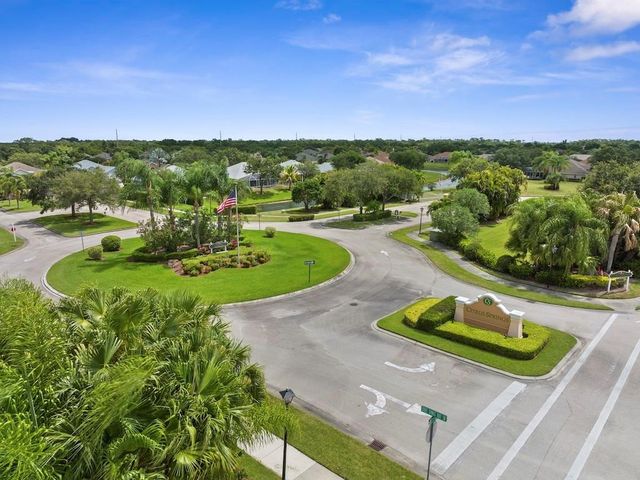 483 S Key Lime Square SW, Vero Beach, FL 32968