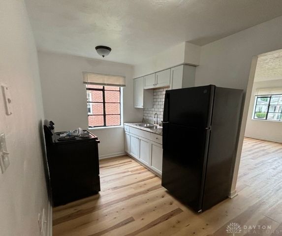 212 E Bruce Avenue, Dayton, OH 45405