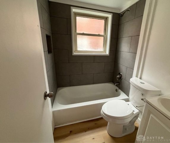 212 E Bruce Avenue, Dayton, OH 45405