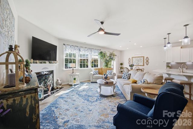 5688 Newton Way, Maiden, NC 28650