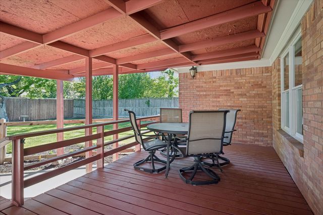 1831 Swan Drive, Dallas, TX 75228