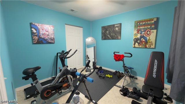 2675 45th AVE NE, Naples, FL 34120