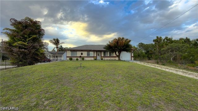 2675 45th AVE NE, Naples, FL 34120