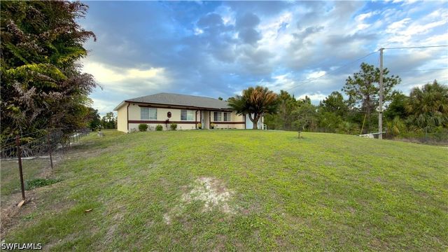 2675 45th AVE NE, Naples, FL 34120