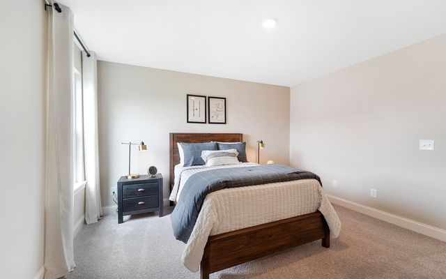 7904 Pine Street, Fairview, TN 37062