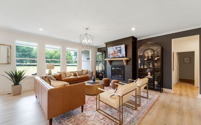 7904 Pine Street, Fairview, TN 37062