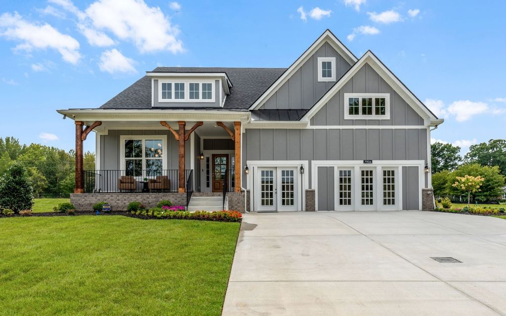 7904 Pine Street, Fairview, TN 37062