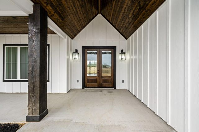 93 Long Horn Loop, New Waverly, TX 77358