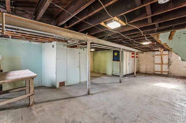 3326 Humphrey Street, St Louis, MO 63118