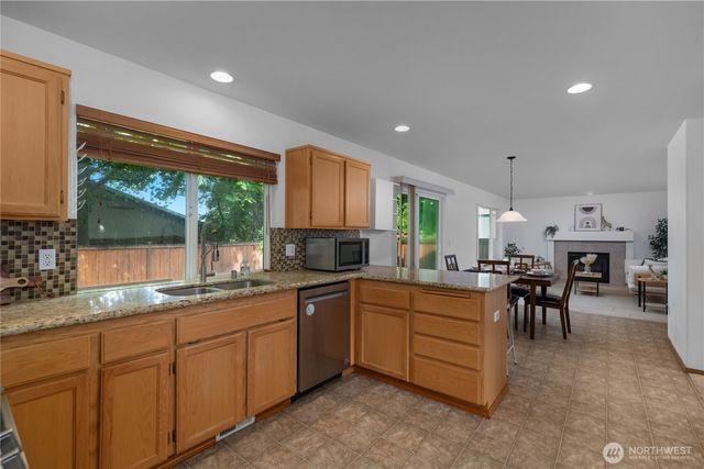 3335 68th Avenue SW, Tumwater, WA 98512