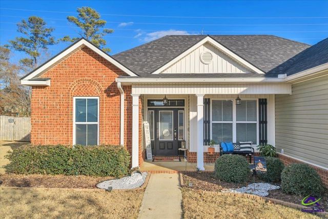 216 Piedmont Lane, Bonaire, GA 31005