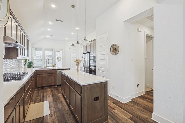 2340 Gray Drive, Northlake, TX 76247