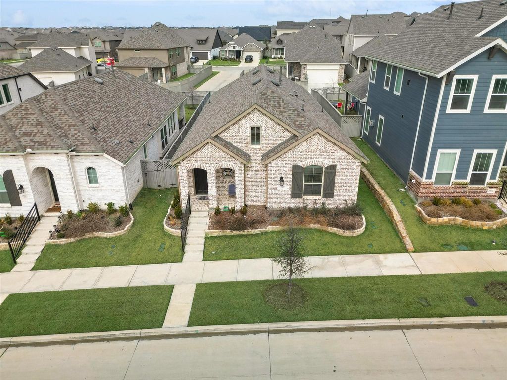 2340 Gray Drive, Northlake, TX 76247