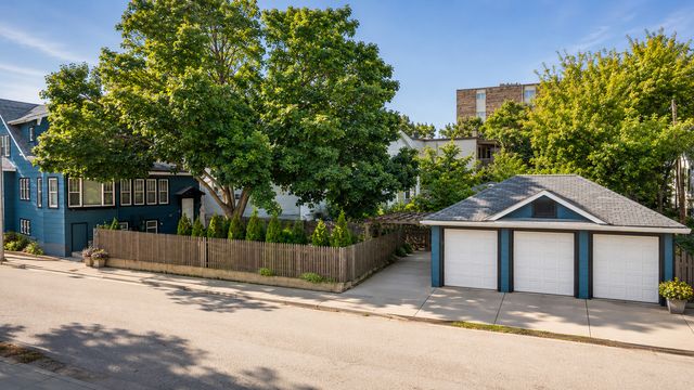 244 Des Plaines Avenue, Forest Park, IL 60130