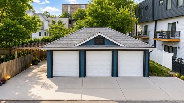244 Des Plaines Avenue, Forest Park, IL 60130