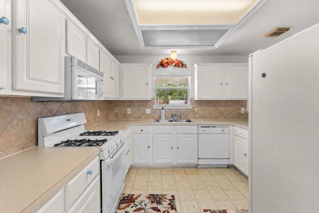 19327 Cloud Peak Drive, Tomball, TX 77377